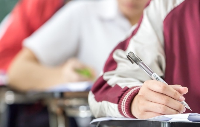 CRFPA : les étudiants autorisés à imprimer des corrigés pour leurs épreuves